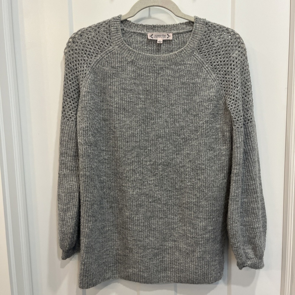 Nanette Lepore Women's Gray Knit Sweater Bell Sleeves Crew Neck Size Small